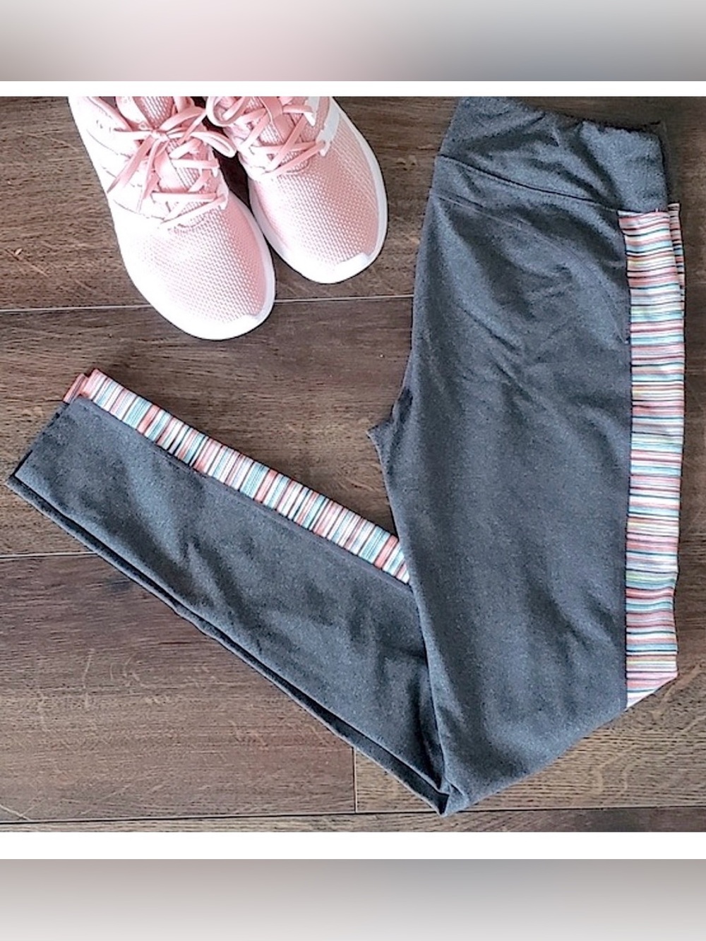 Soybu Elodie Yoga Legging Gray Rainbow Stripes M